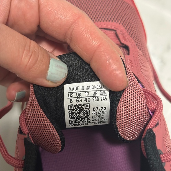 Adidas Running/ walking shoes 
Brand new, just wear once 
Size 8 ladies - Picture 7 of 7